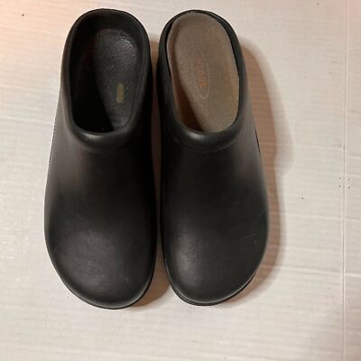 Klogs Unisex Black Comfortable Work Nurse Clogs Slip Resistant Shoes SZ 8/10*