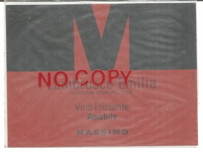 Massimo, Lambrusco Emilia sparkling wine amable IGT.