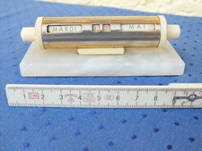 Kleiner Art Deko Kalender für den Schreibtisch - Frankreich - Marmor / Messing