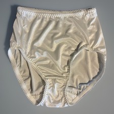 NEW Vanity Fair Small White Hi Shine Silky Hi Cut Leg Brief Panties 48301 NWOT