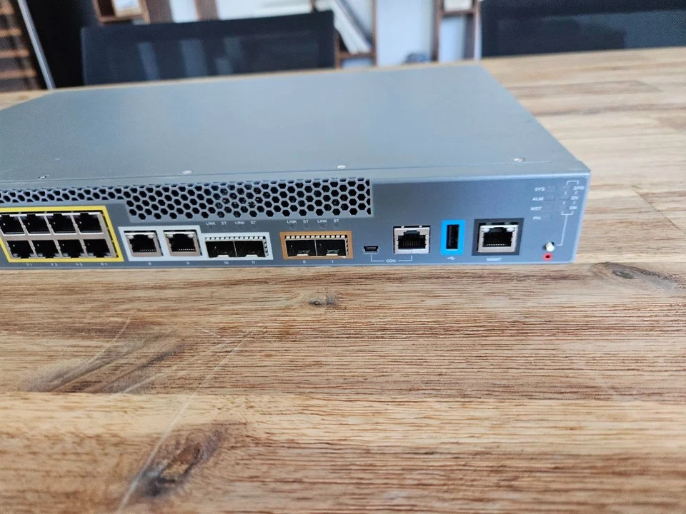 Juniper NFX250 NFX250-ATT-LS1 ATT-U210 WITHOUT RMK - Bild 3 von 4