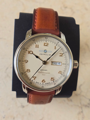 Zeppelin Méditerranée Automatic Men's Watch Beige Dial Leather Band 9664-5
