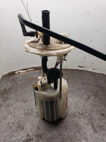 Fuel Pump Assembly Fits 04-09 QUEST 1120839 - Image 2 of 4