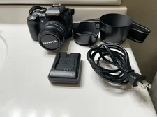 Olympus E-500 Kodak CCD sensor Four Thirds Camera 14-42mm lens Works great