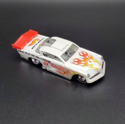 1999 Hot Wheels Target Promotional Diecast Car White Flames Real Riders E