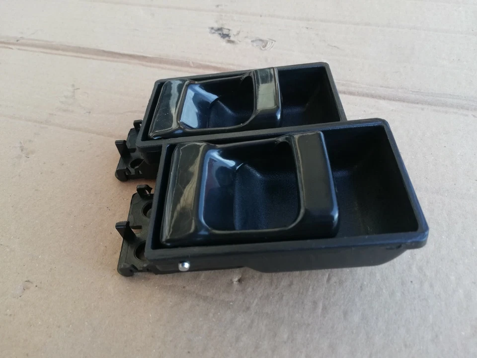 SE ADAPTA A NISSAN D21 P/U UTE 2x4 4x4 modelo 1986 97 par de manijas de puerta interior derecha izquierda nuevo Foto 3 de 4