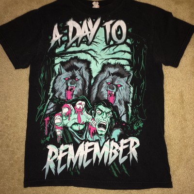 VINTAGE ADTR WOLVES SHIRT SIZE SMALL A 