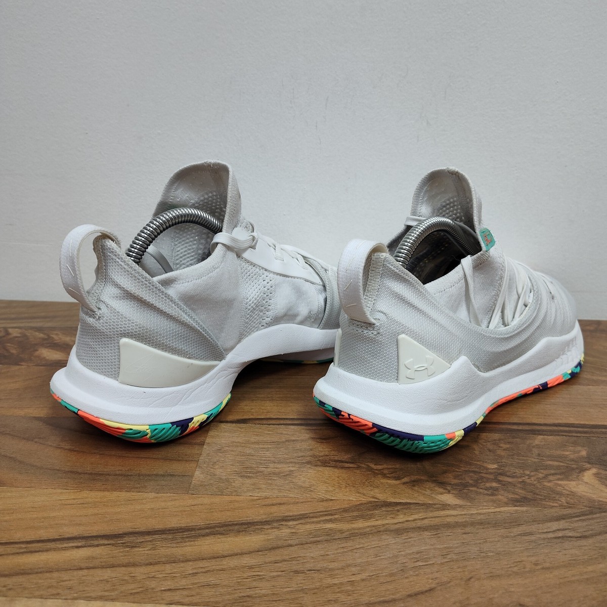Under Armour Curry 5 “Confetti” US Men display picture 1