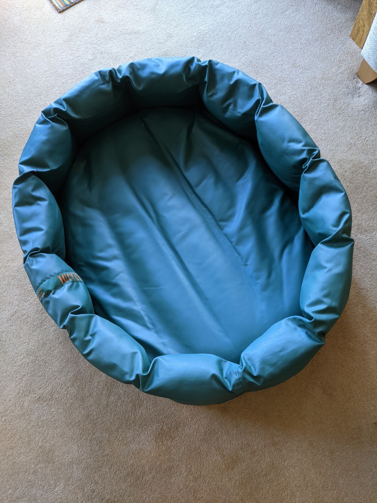 Tuffies XL Dog Bed & Covers Internal 70x90cm eBay