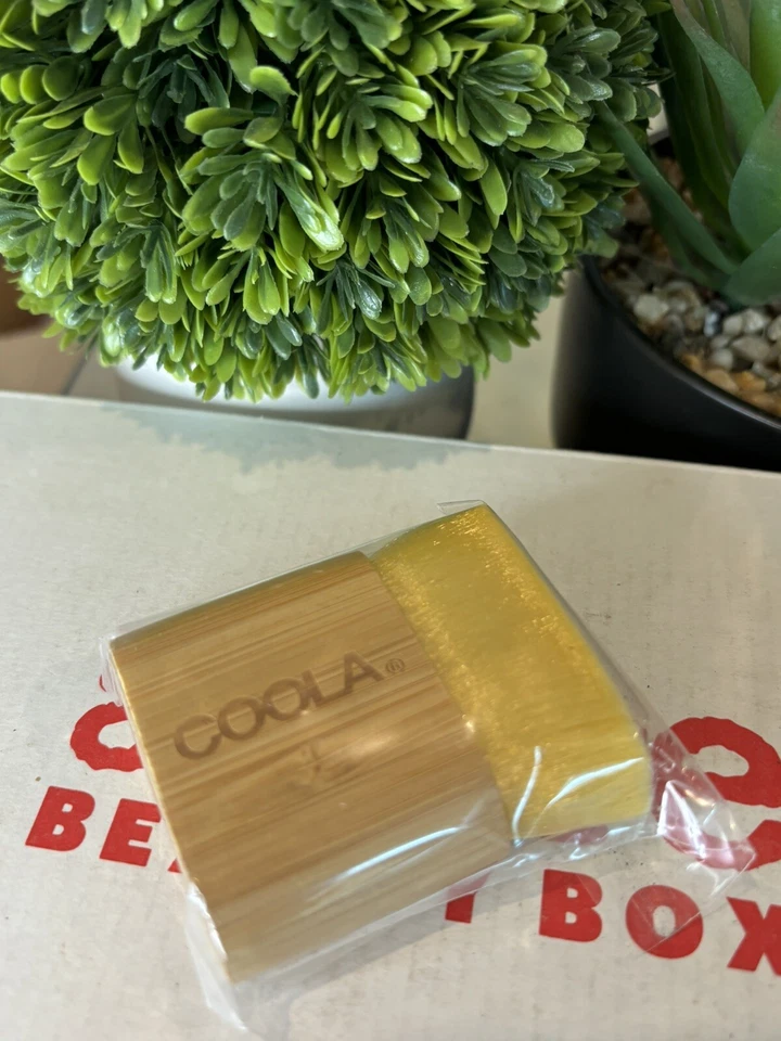 Nova escova corporal COOLA orgânica bronzeada sem sol Kabuki nova sem caixa - Imagem 3 de 3