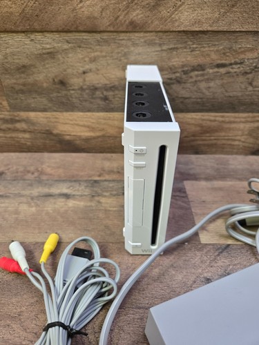 Pacchetto console Nintendo Wii RVL-001 (USA) con controller e cavi testata funzionante - Foto 78 di 102