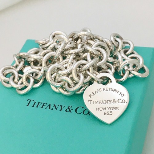 Heart Tag Necklace in Sterling Silver 