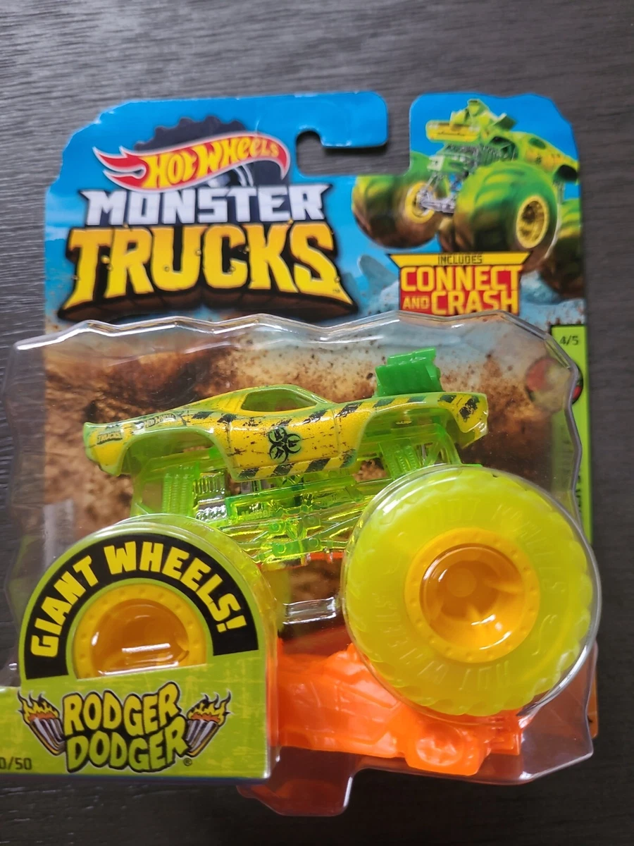 Hot Wheels Monster Trucks 1:64 Rodger Rodger Ramchargers Vehicle