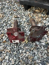 1990-1993 Ford Mustang Front Bumper Impact Shock Absorber Crash Support Bracket