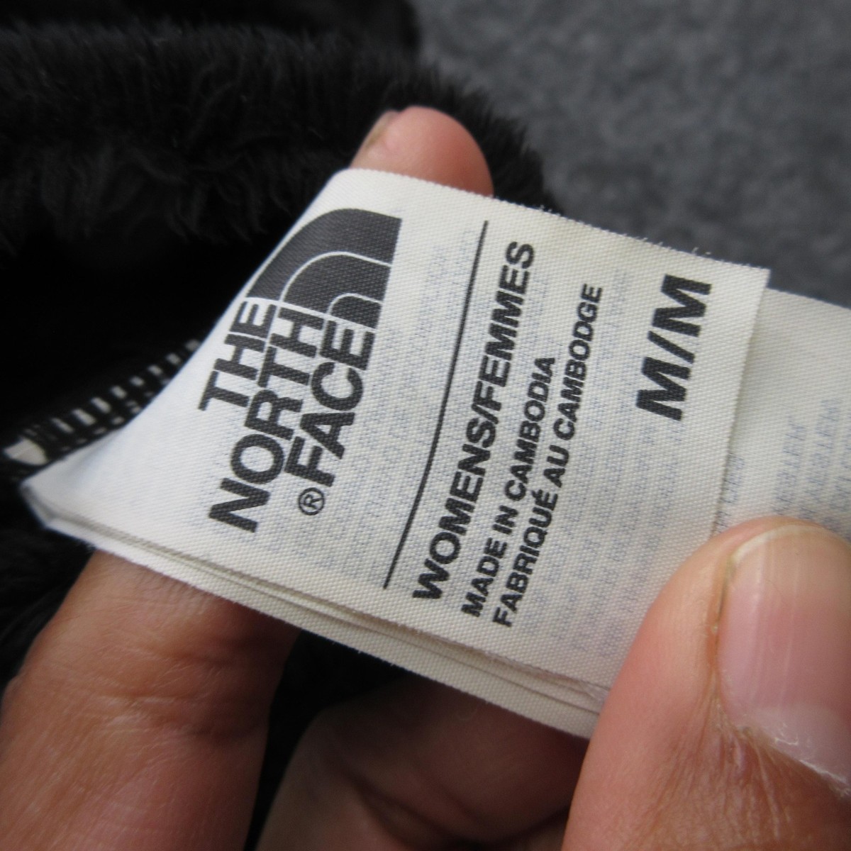 The North Face Gloves Womens M Black Fleece UR Powered Grip Winter Warm Soft View 6