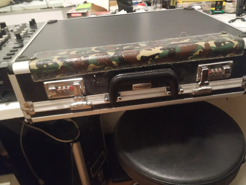 Mixer Pioneer Djm-t1 Perfetto + Vinili Traktor E CD Di Contollo - Immagine 3 di 3