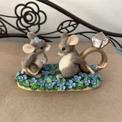 Charming Tails I Have A Question For You Mice Figurine 89/603 Small Engagement