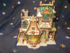 Enchanted Forest Collection Parkers Pet House 2003   Poly-Resin
