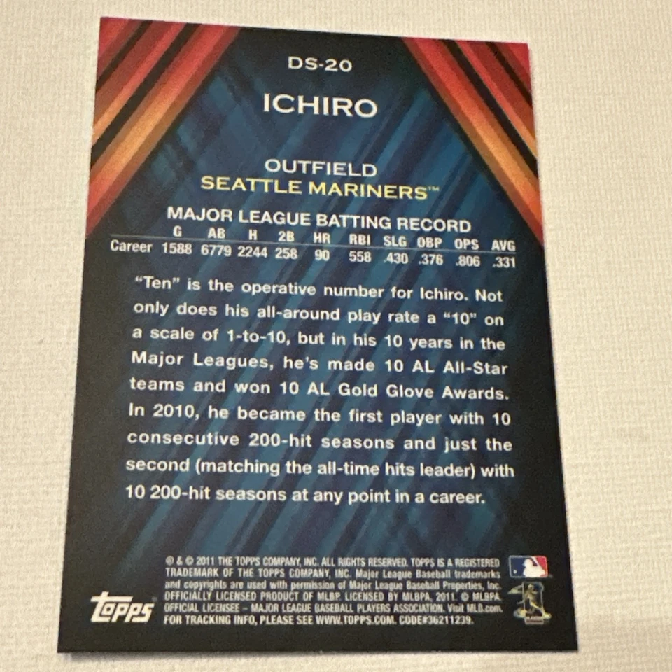 2011 Topps ICHIRO Diamond Stars #DS20 Seattle Mariners 2025 Hall of Fame HOF - Image 2 of 4