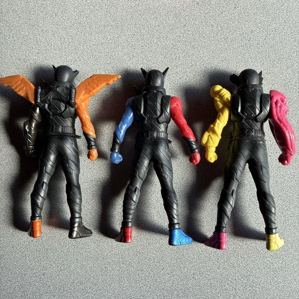 Kamen Rider Build Sofubi Figure Lot of 18 Grease Rogue Bandai Japan - Image 3 of 4