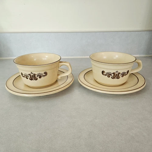 Set of 2 Pfaltzgraff Village Pattern Flat Coffee Tea Cup and Saucer Vintage 6-1