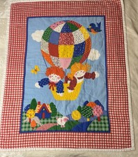 Vintage 1980 Kiddie Korner Baby Hot Air Balloon Multicolor Quilt Bright 33"x 43"