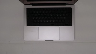 Apple Macbook Pro 14
