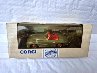Corgi Classics 1/43 MERCEDES 300 Cabriolet Gris Modèle Réduit 96411 - Photo 1/4