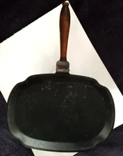 Nashco Silent Butler Vintage With-Music-Box Toleware Crumb Catcher Black Pattern