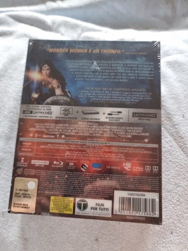 Wonder Woman Titans Of The Cult Bluray Steelbook Fuori Catalogo Sigillato - Foto 2 di 2