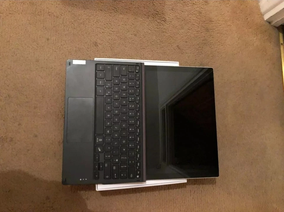 New Microsoft surface pro 7, 10 generation,Intel core i3, 128GB, GO,4GB,GO RAM - Image 2 of 4