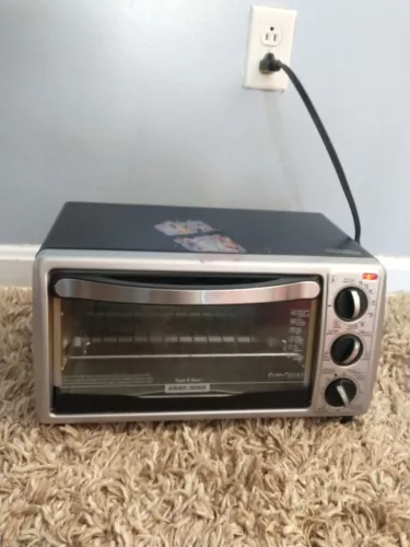 Black & Decker Spacemaker Toast-R-Oven Toaster Oven Broiler Electric
