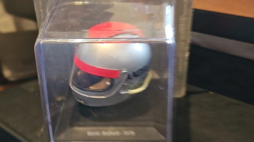 MARIO ANDRETTI 1978 JOHN PLAYER TEAM LOTUS FORMULA 1 MINI HELMET (SCALE 1:5) - Picture 5 of 5