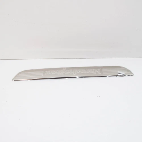 NEU MB C W205 VORNE RECHTER EINTRITT AUSSENABDECKUNGSSCHIENE A2056800035 - Bild 2 von 9