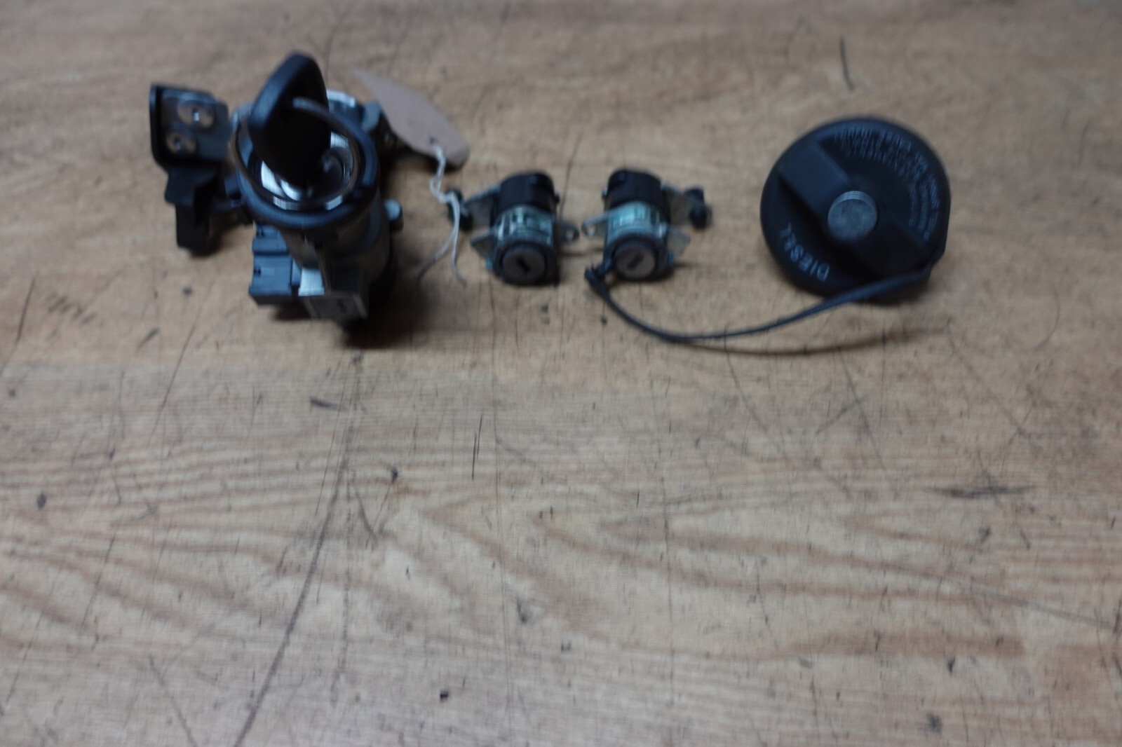 Picture 1 of 4