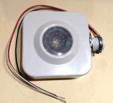 Sensor Switch CMB 6 High Bay 360 Degree Sensor 12-24 Volt Passive Infrared New