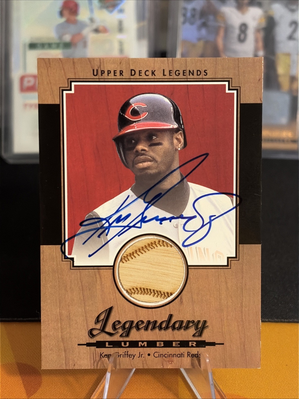 2001 Upper Deck Legends - Legendary Lumber Ken Griffey Jr #SL-KG Signatures