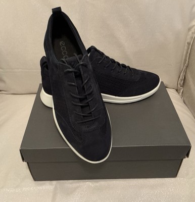 NEW NIB Ecco Flexsure Runner In Perforated Night Sky (Navy) Nubuck Suede 39