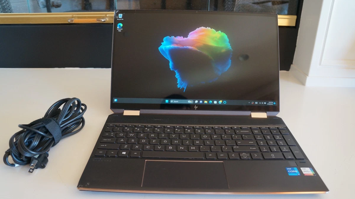 HP SPECTRE X360 | i7-1165G7 | 512GB SSD | 16GB RAM | WIN 11 Pro