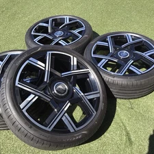 23 ROLLS ROYCE CULLINAN GLACK BADGE OEM RIMS GENUINE WHEELS TIRES SET 4 FACTORY