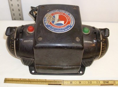 LIONEL NO. ZW MULTI CONTROL TRAIN MASTER TOY GIANT FOOTBALL TRANSFORMER