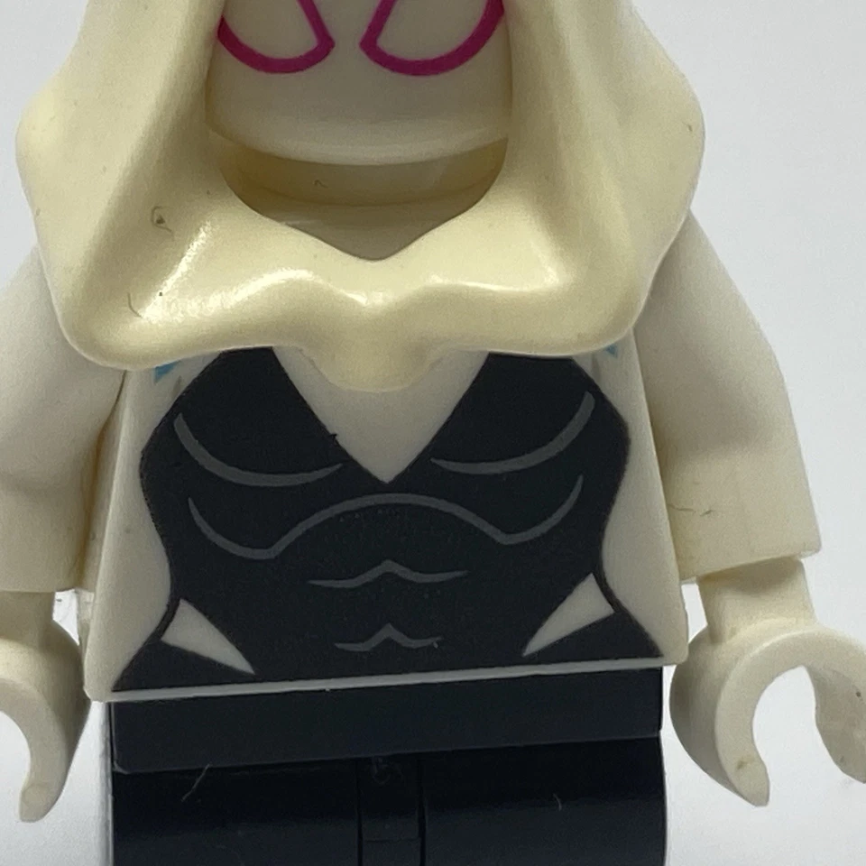 LEGO Spider-Man: sh0543 Ghost-Spider Gwen Stacy (Ligero amarillamiento de la capucha) Foto 3 de 4