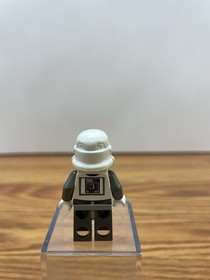 Lego Star Wars Minifigure  Imperial AT-AT Driver 4483 sw0102 Yellow Head