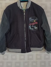 Casual Club Famous Clothing Med