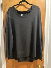 Active Life Women’s Side Split Sweater Size XXL