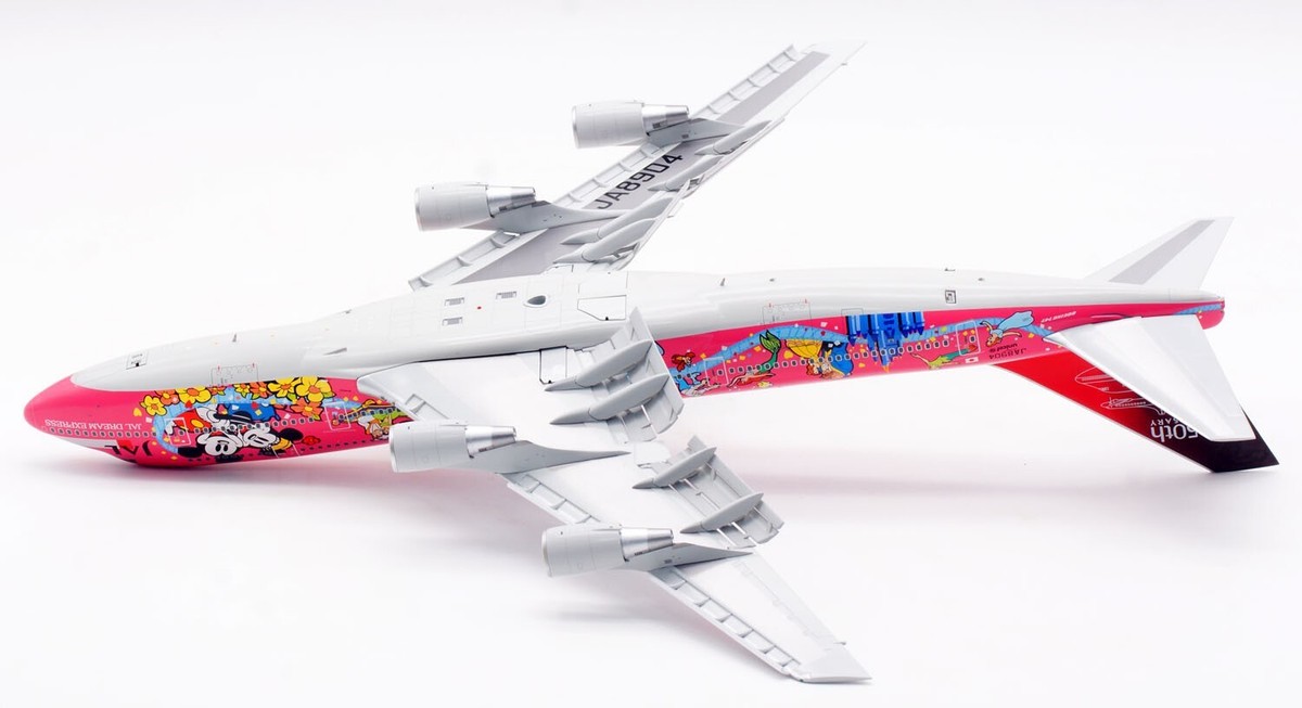 SQ Wings 1:200 JAL Boeing B747-400D Diecast Aircraft Jet