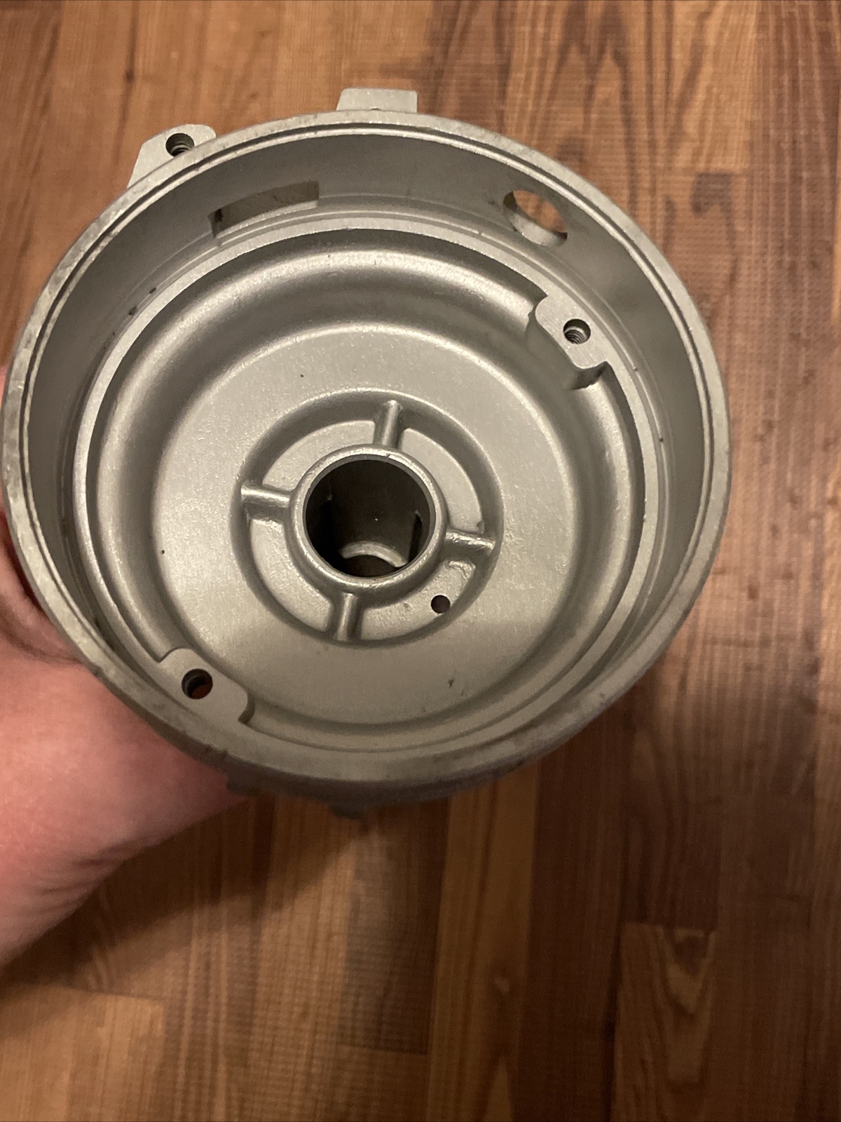 DISTRIBUTOR Housing 19721973 Dual Point D3OF12127FA 351 Cleveland