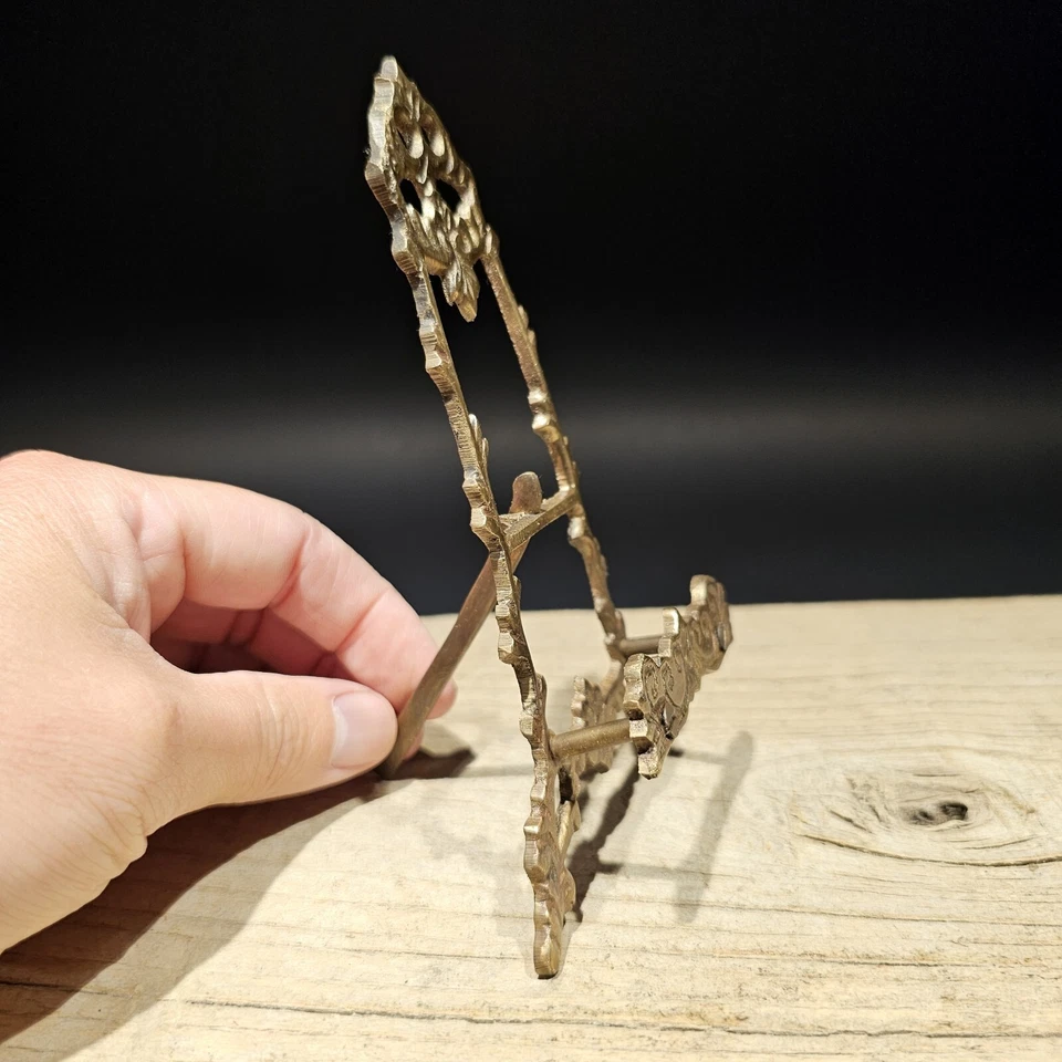 5" Vintage Antique Style Miniature Brass Desk Easel - Image 2 of 4