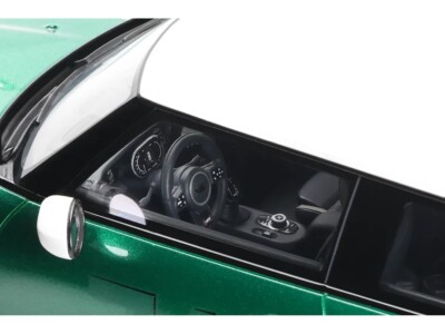 Otto Mobile 2023 Mini Cooper F56 JCW #74 British Racing Green 1/18