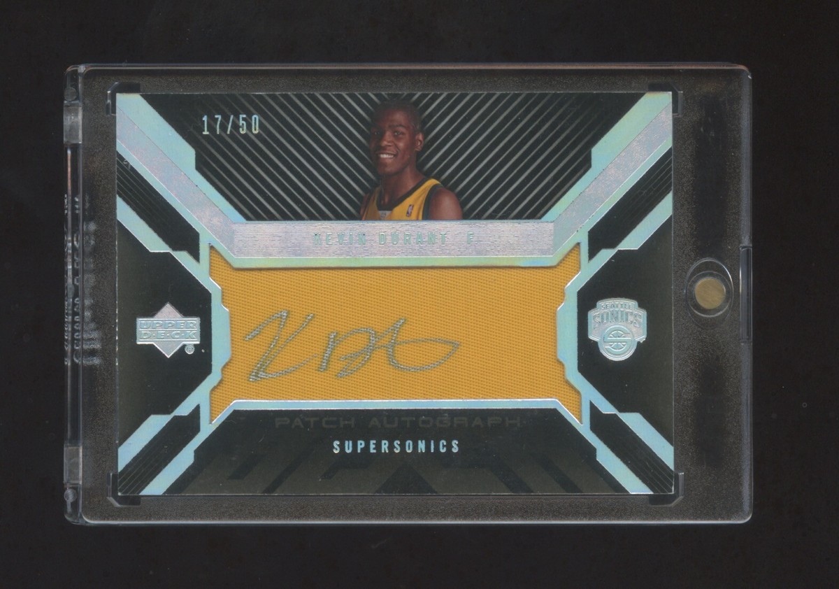 KEVIN DURANT 2007 UD BLACK RC AUTOGRAPH JUMBO PATCH #ED 17/50 AUTO 